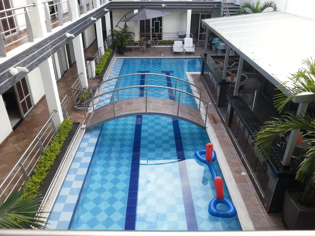 Confort Plaza Hotel Вильявисенсио Экстерьер фото